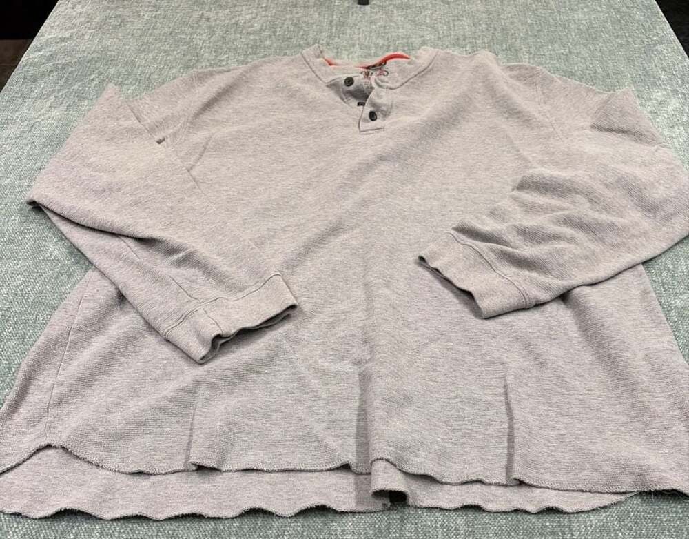 Chaps Men's XXL Gray Long Sleeve Waffle Knit Henley Shirt